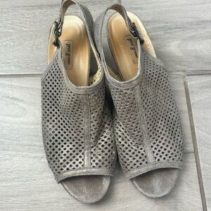 Paul Green Shimmering Silver Peep-Toe Sandals MN US 8.5